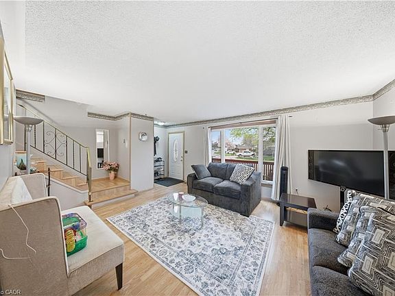 4th image of 116 Gainsborough Rd