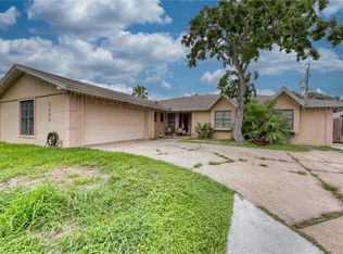 6433 Oakbrook Dr, Corpus Christi, TX 78413