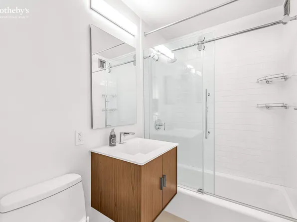 444 East 86th Street image 5 of 13