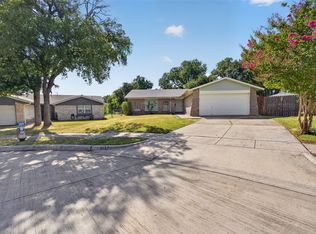 120 Willow Brk, Lewisville, TX 75067