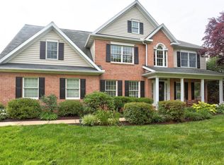 1347 Sylvan Rd, Lancaster, PA 17601