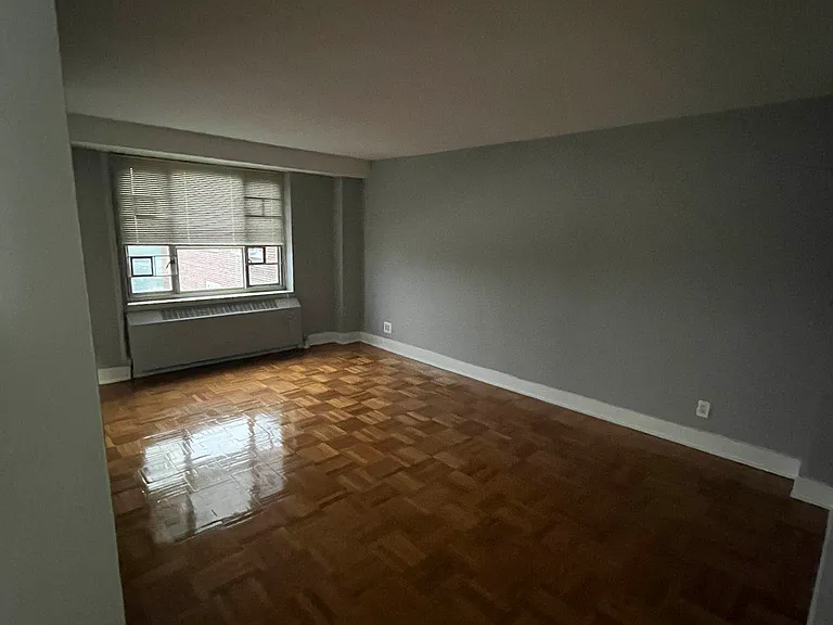 48-11 187th St #1 — Photo 3
