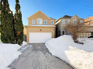 107 Joycedale St, Markham, ON L3S3J2