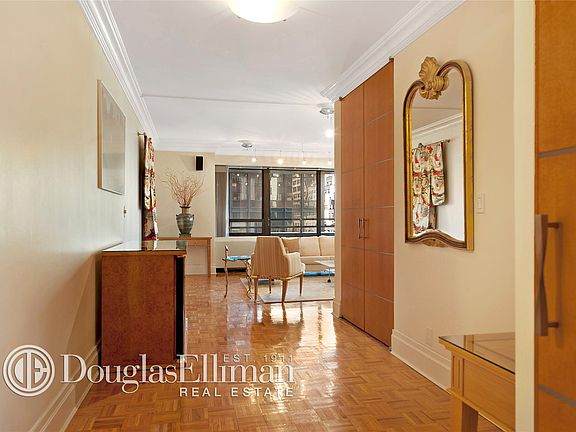 3rd image of 240 E 47th St APT 12C