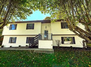 1804 Coffman St, Barboursville, WV 25504
