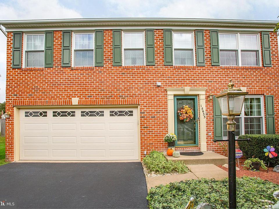 1st image of 15653 Piedmont Pl
