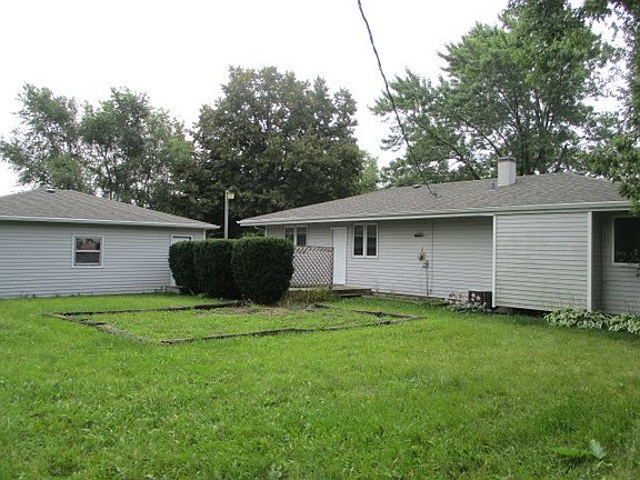 4th image of 1716 Gladys Dr