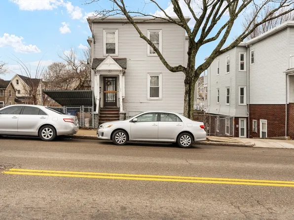 4301 Washington St, Boston, MA 02131