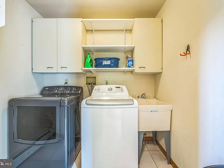 400 Walnut Ave — Photo 21