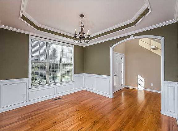 5th image of 7027 Neville Dr #30