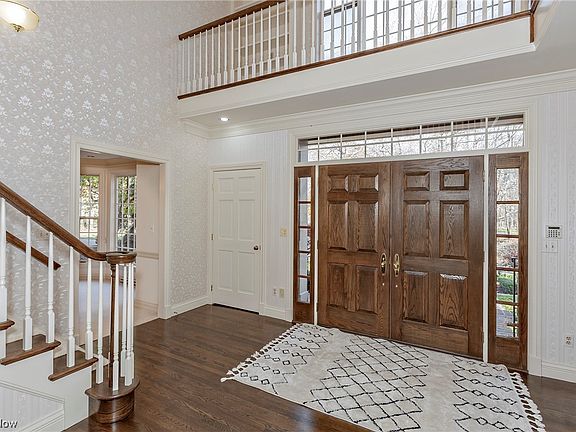 4th image of 8695 Sanctuary Dr