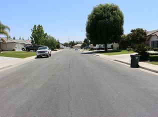 11419 Bocelli Ave, Bakersfield, CA 93312