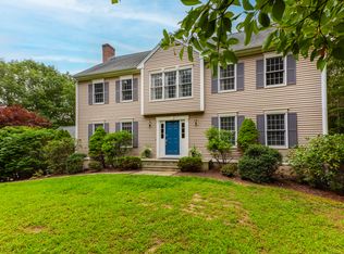 67 Devonshire Ln, Madison, CT 06443