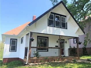 2909 Charles St, Saint Joseph, MO 64501