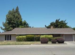 94 Greenway Cir, Sacramento, CA