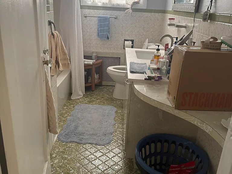 7 Edison Ave #1 — Photo 4