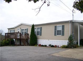 605 Fairview Dr, Saint Albans, WV 25177