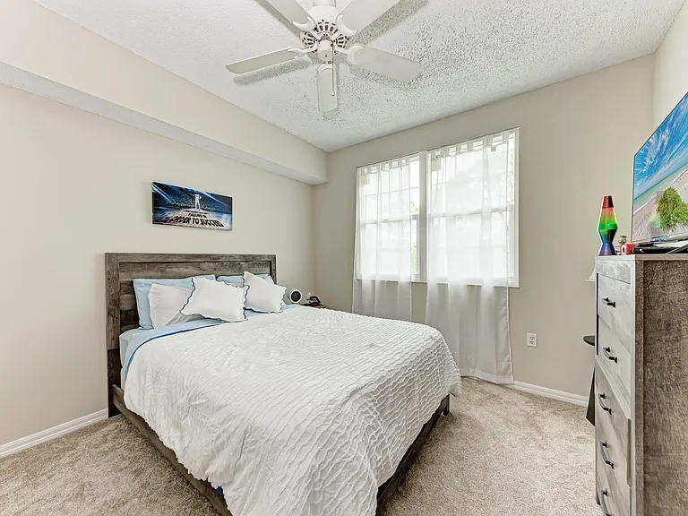 5601 Bentgrass Dr #304 — Photo 32