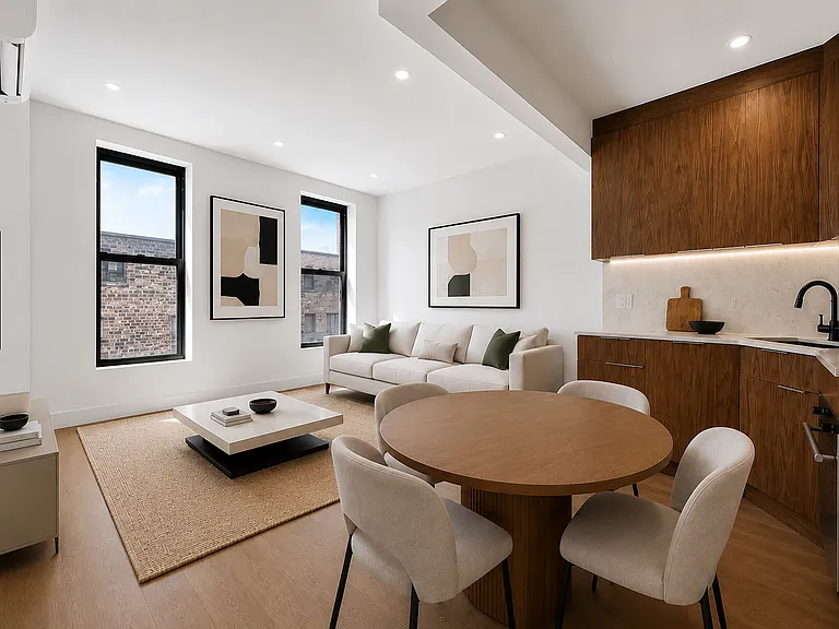 207 8th Ave #4R — Photo 1
