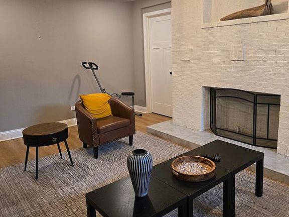5th image of 5017 S Drexel Blvd #G01