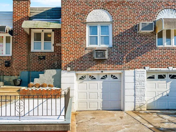 4329 Howland St, Philadelphia, PA 19124
