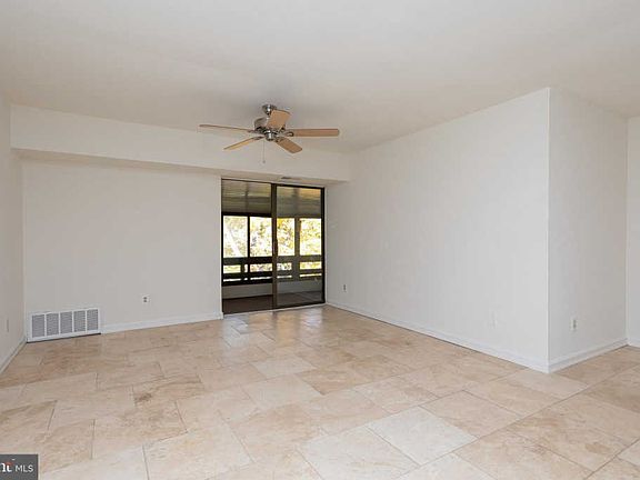 3rd image of 307 Shawmont Ave APT G