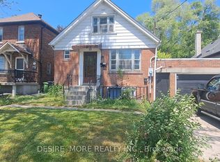 12 Ranee Ave, Toronto, ON M6A1M6