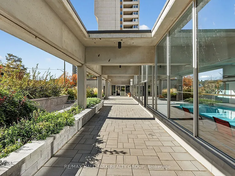 530 Laurier Ave W #1907 — Photo 39