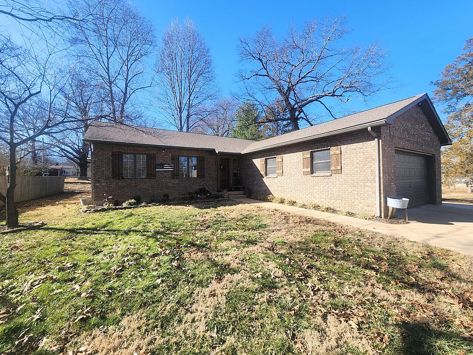 1st image of 1605 Padgett Street