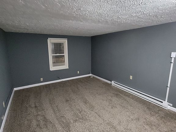 5th image of 926-932 Walnut Dr