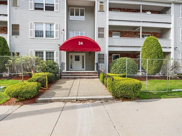 24 South St APT 8, Medford, MA 02155
