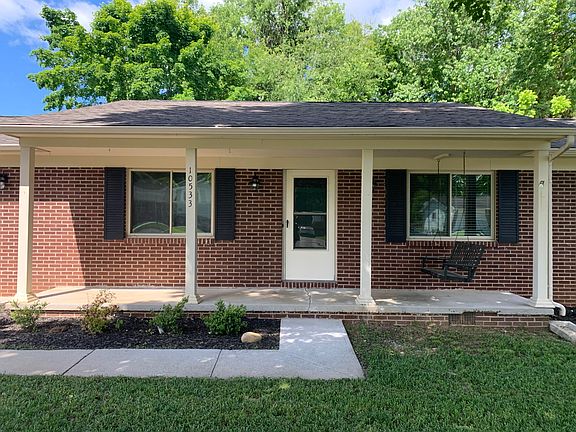 2nd image of 10533 Blakewood Dr