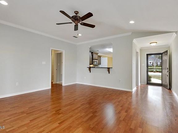 2nd image of 13609 Hidden Oaks Dr