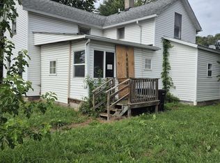 805 W 2nd St, Ottumwa, IA 52501