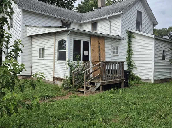 805 W 2nd St, Ottumwa, IA 52501