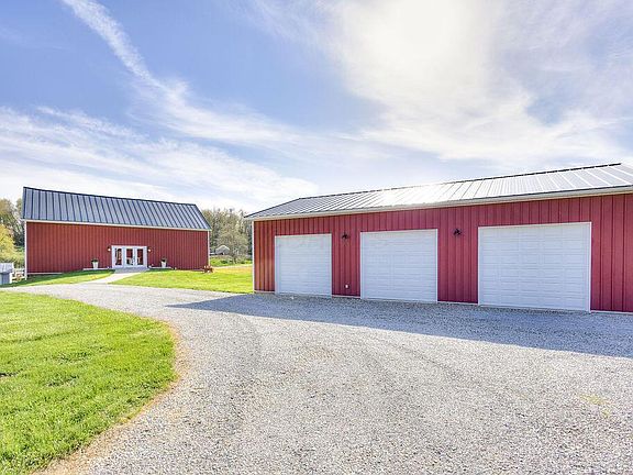 3rd image of 13699 Vincent Rd