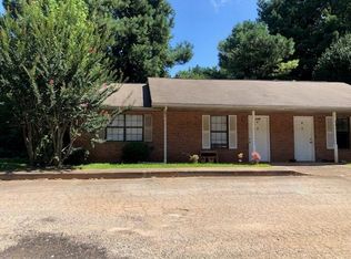 3744 Oakwood Hills Dr, Oakwood, GA 30566