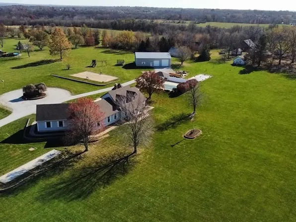 11703 E 239th St, Peculiar, MO 64078