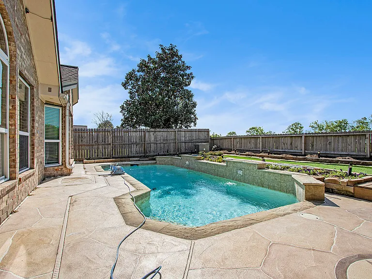 5741 Emerald Brook Ln — Photo 24