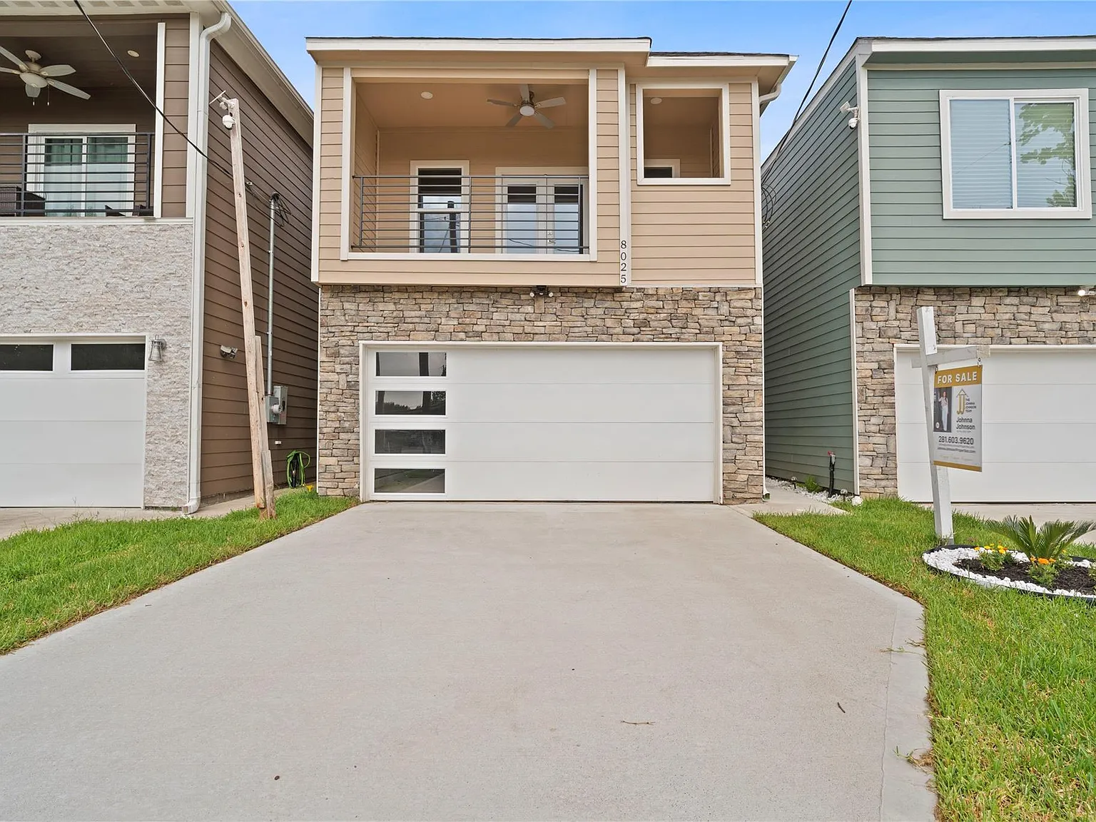 3 bed, 2.5 bath, 1896 sqft, $2,550 — Photo 1