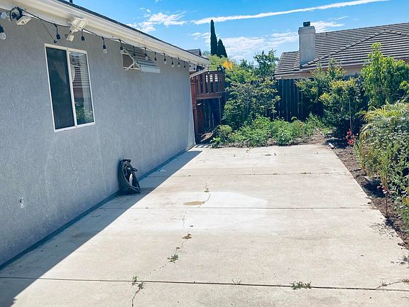 5th image of 1830 Magellan Dr
