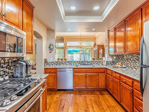 5th image of 655 Ivywood Ln Unit C