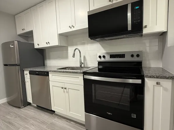 565 Hyde Park Ave APT 2, Roslindale, MA 02131