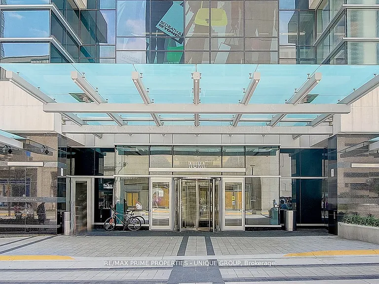 386 Yonge St #4101 — Photo 14