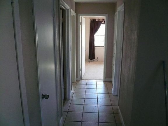 5th image of 2204 NW 46th St