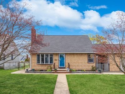 66 Albertson Avenue, Albertson, NY, 11507