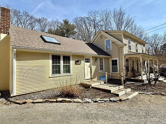2nd image of 529 North Shore Road