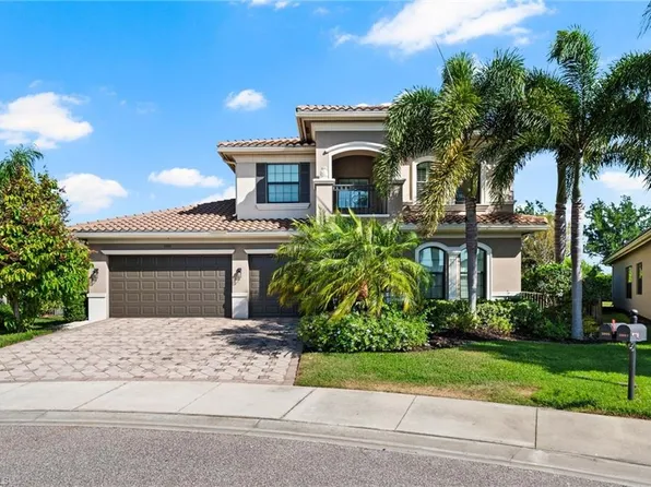 3995 Bering CT, NAPLES, FL 34119