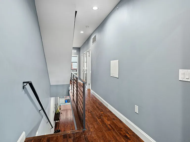 1516 Cambridge St #2 — Photo 15