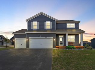 8641 Platinum Cv, Woodbury, MN 55129